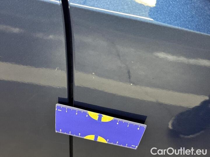 Bmw  Serie 1 1 Reeks Hatch 116i (80 kW) 80kW/109pk  5D/P Man-6 #37