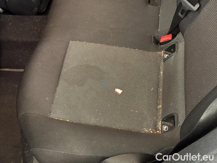 Mercedes  A-Klasse  A 180 d Business Solution 85kW/116pk  5D/P Man-6 #23