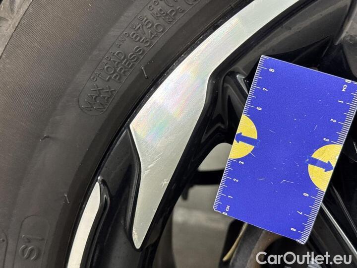 DS  DS7 DS 7 Crossback 1.2 PureTech 130 Auto PERFORMANCE Line 96kW/130pk  5D/P Auto-8 #70