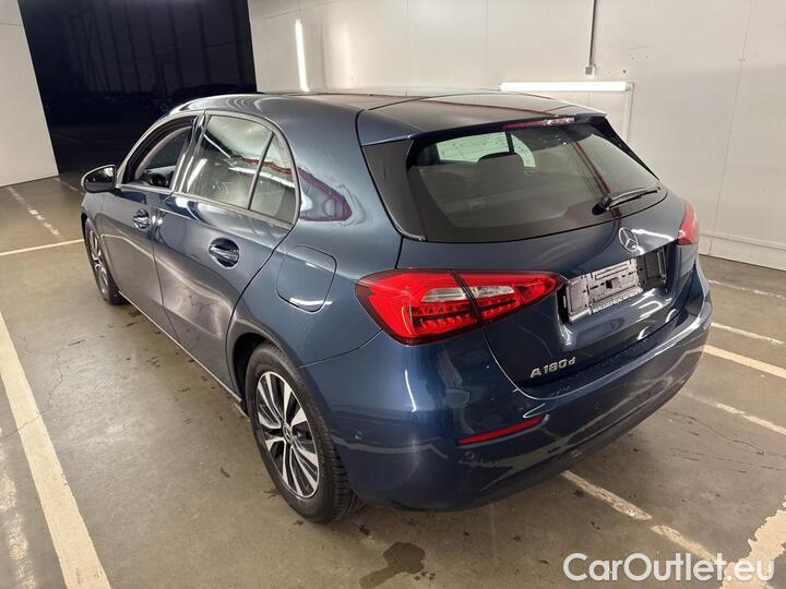 Mercedes  A-Klasse  A 180 d Business Solution 85kW/116pk  5D/P Man-6 #3