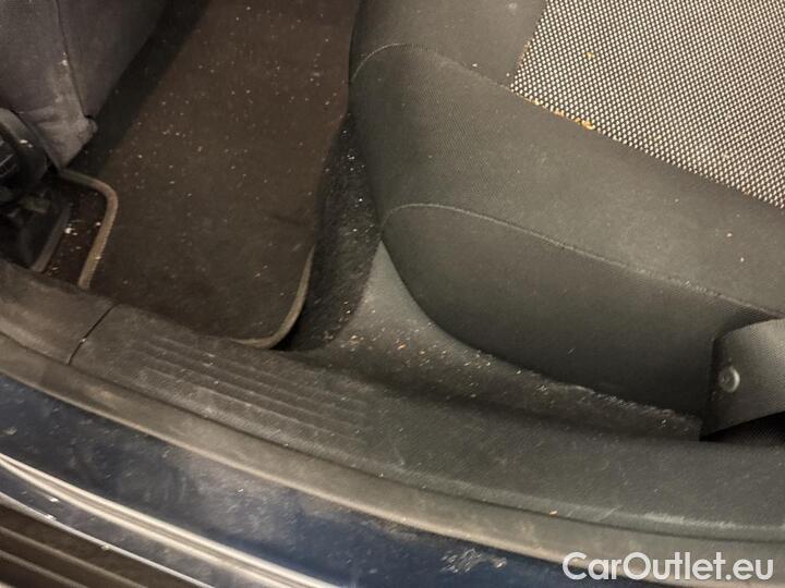 Mercedes  A-Klasse  A 180 d Business Solution 85kW/116pk  5D/P Man-6 #18