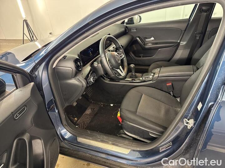 Mercedes  A-Klasse  A 180 d Business Solution 85kW/116pk  5D/P Man-6 #16