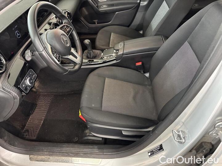 Mercedes  A-Klasse  A 180 d Business Solution 85kW/116pk  5D/P Man-6 #22