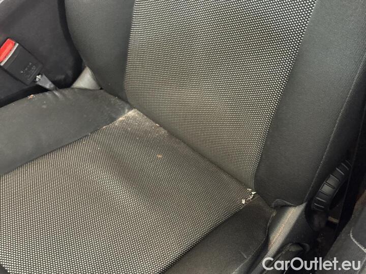 Mercedes  A-Klasse  A 180 d Business Solution 85kW/116pk  5D/P Man-6 #22