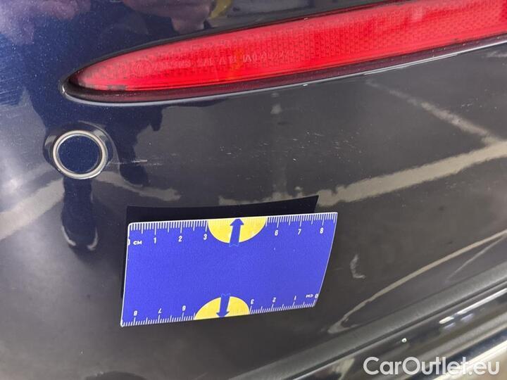 Mercedes  E-Klasse  Berline E 200 d Business Solution Limited 118kW/160pk  4D/P Auto-9 #36