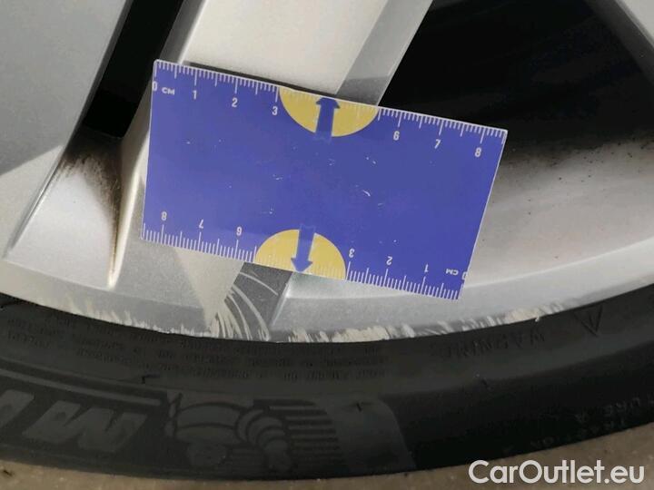 Renault  Clio  TCe 90 GPF Corporate Edition 66kW/90pk  5D/P Man-6 #53