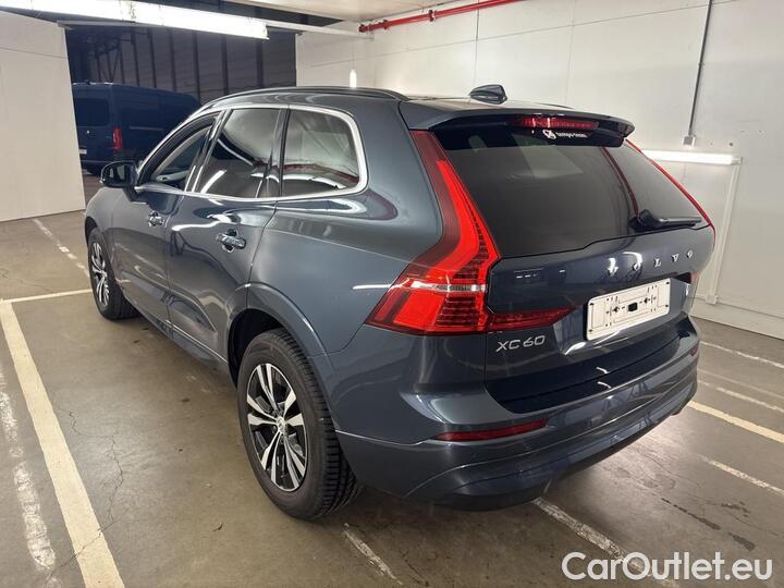 Volvo  XC60  B4 D Geartronic Momentum Pro (Mild Hybrid) 145kW/197pk  5D/P Auto-8 #3