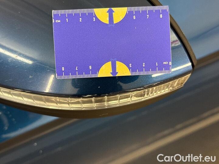 Volkswagen  Passat  Variant 2.0 TDI DSG Elegance Business 90kW/122pk  5D/P Auto-7 #47