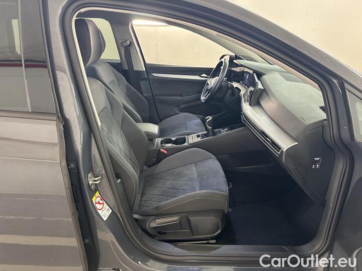 Volkswagen  Golf  Variant VIII 1.0 TSI Life 81kW/110pk  5D/P Man-6 #7