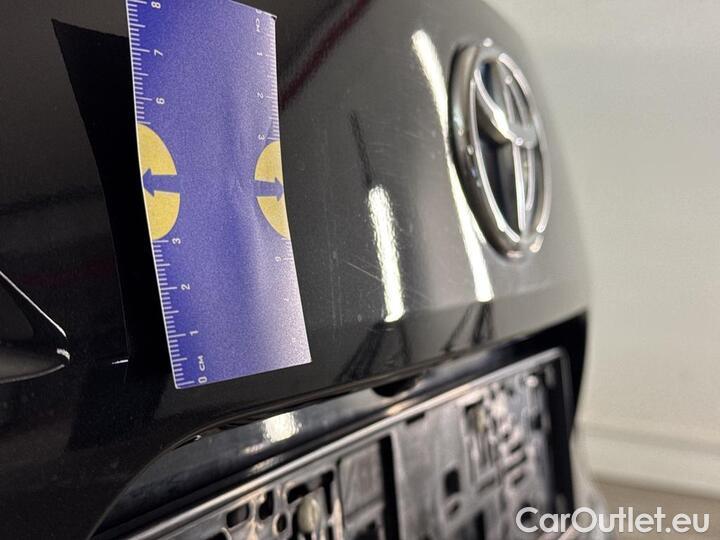 Toyota  Corolla  Touring Sports 1.8 Hybrid Dynamic e-CVT (Active Hybrid) 90kW/122pk  5D/P Auto-V #37