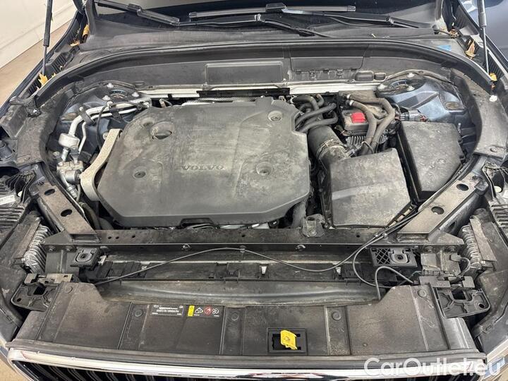 Volvo  XC60  B4 D Geartronic Momentum Pro (Mild Hybrid) 145kW/197pk  5D/P Auto-8 #63