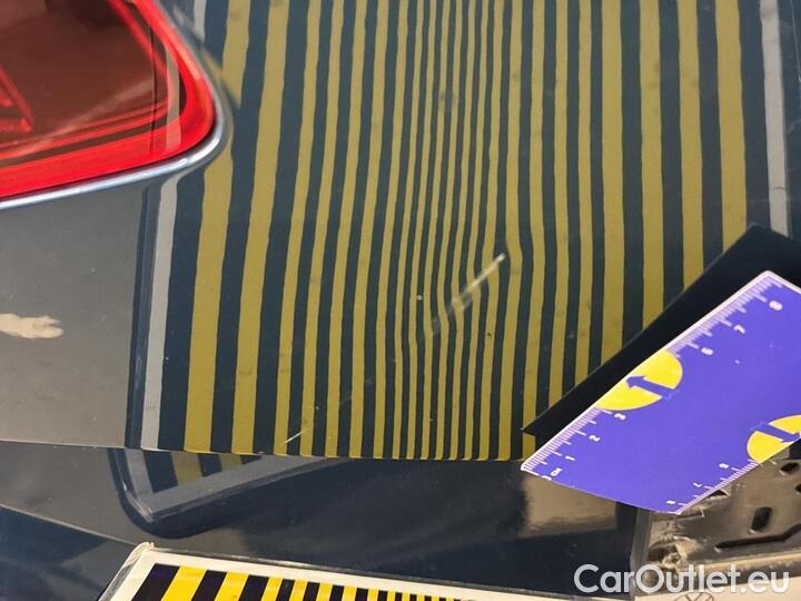 Volkswagen  Passat  Variant 2.0 TDI DSG Elegance Business 90kW/122pk  5D/P Auto-7 #58