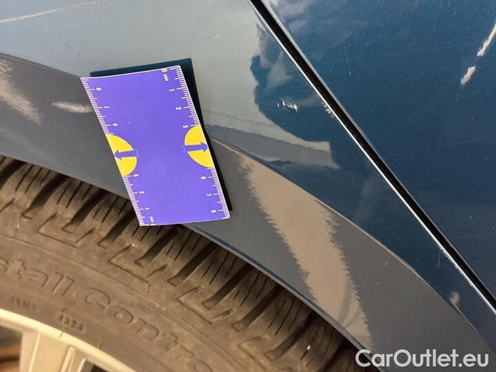 Volkswagen  Passat  Variant 2.0 TDI DSG Elegance Business 90kW/122pk  5D/P Auto-7 #68