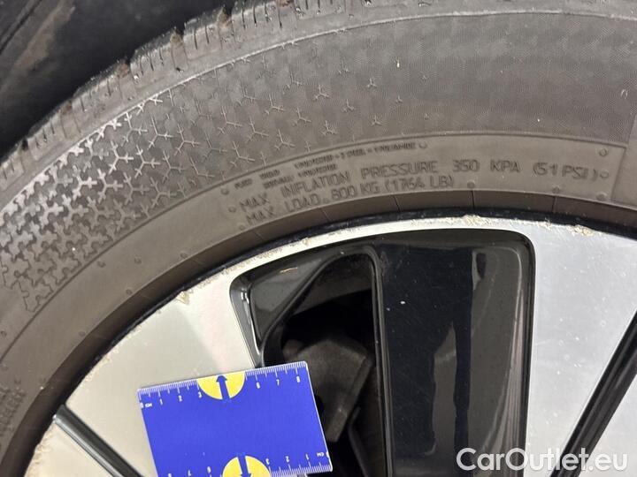 Volvo  XC 40 XC40 T5 Recharge Geartronic Inscription Expr. 192kW/261pk  5D/P Auto-7 #57