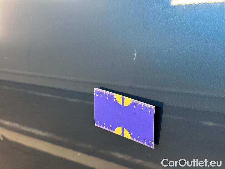 Volkswagen  Passat  Variant 2.0 TDI DSG Elegance Business 90kW/122pk  5D/P Auto-7 #36