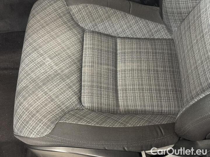 Volvo  XC60  B4 D Geartronic Momentum Pro (Mild Hybrid) 145kW/197pk  5D/P Auto-8 #16