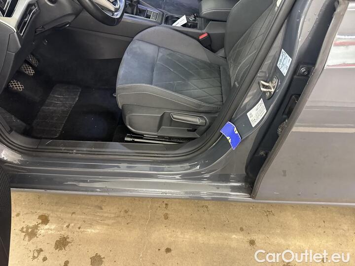 Volkswagen  Golf  Variant VIII 1.0 TSI Life 81kW/110pk  5D/P Man-6 #33