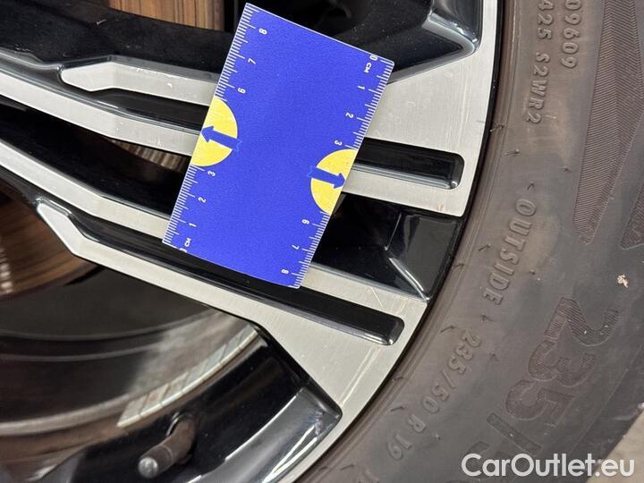 Volvo  XC 40 XC40 T4 Recharge Geartronic Inscription Expr. (PHEV) 155kW/211pk  5D/P Auto-7 #27