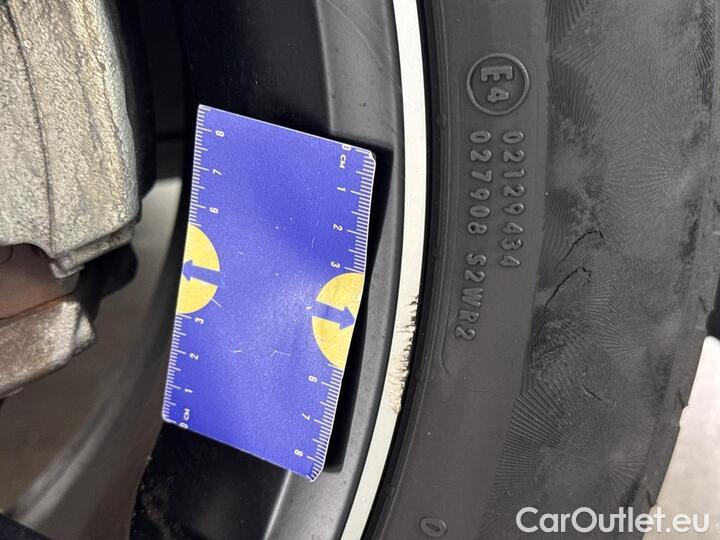 Volvo  XC 40 XC40 T5 Twin Engine R-Design 192kW/261pk  5D/P Auto-7 #66