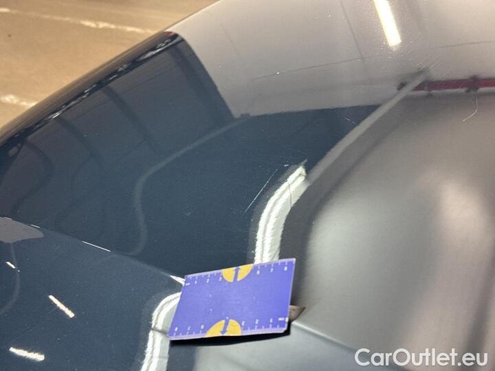 Volvo  XC60  B4 D Geartronic Momentum Pro (Mild Hybrid) 145kW/197pk  5D/P Auto-8 #18