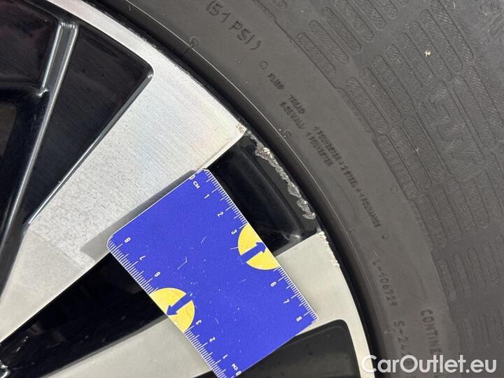 Volvo  XC60  B4 D Geartronic Momentum Pro (Mild Hybrid) 145kW/197pk  5D/P Auto-8 #54