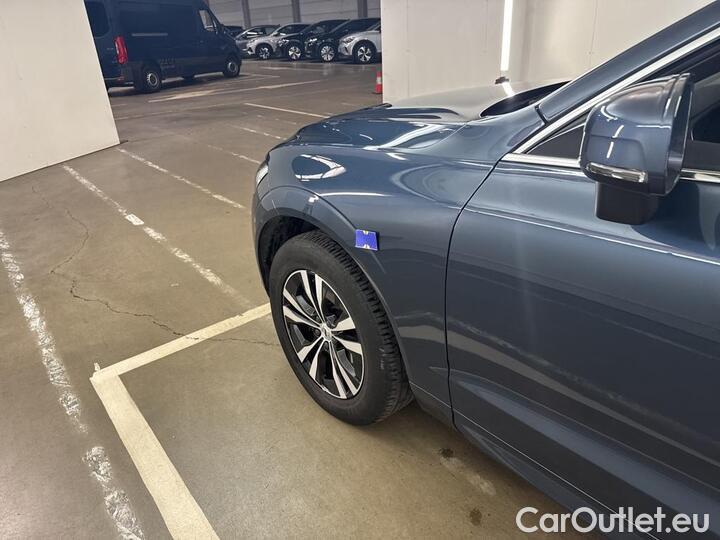 Volvo  XC60  B4 D Geartronic Momentum Pro (Mild Hybrid) 145kW/197pk  5D/P Auto-8 #40