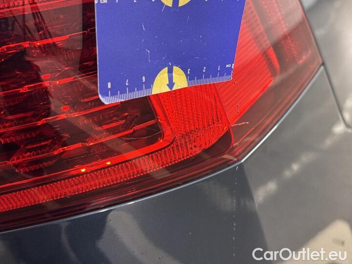 Volvo  XC60  B4 D Geartronic Momentum Pro (Mild Hybrid) 145kW/197pk  5D/P Auto-8 #43