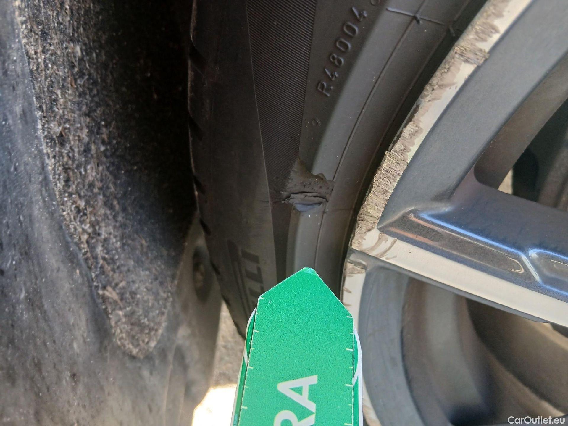  Bmw  Serie 3  Touring 320d xDrive Sport Line 2.0 190CV AT8 E6dT #10