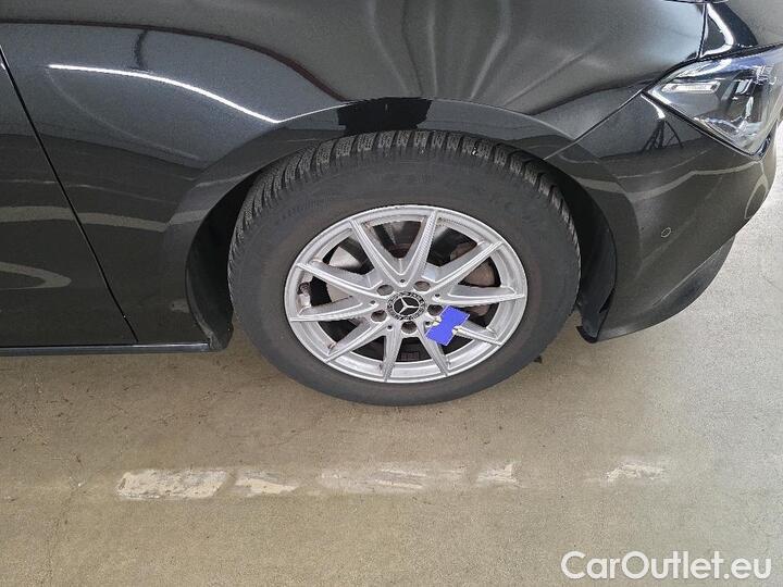 Mercedes  CLA-Klasse CLA Shooting Brake CLA 180 d Business Solution 85kW/116pk  5D/P Man-6 #34