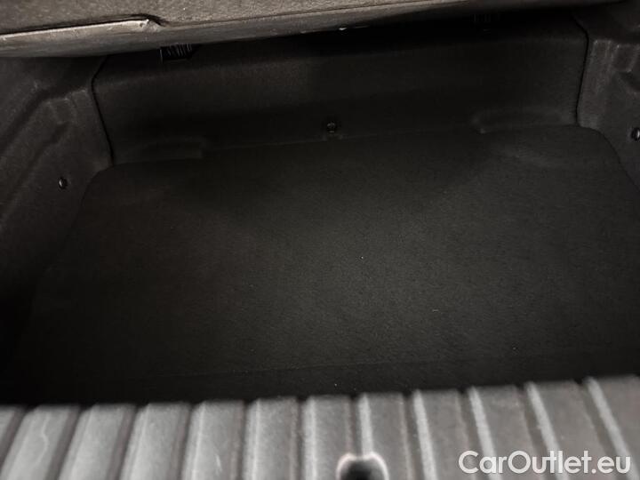 Bmw  Serie 1 1 Reeks Hatch 116d (85 kW) 85kW/116pk  5D/P Man-6 #10