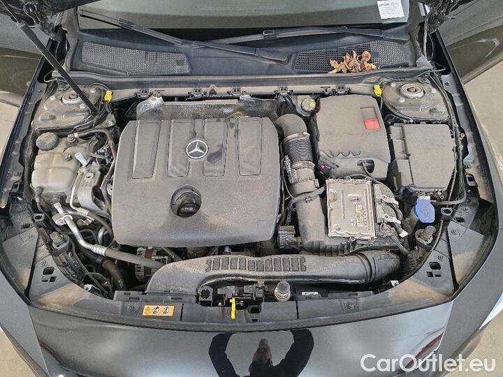 Mercedes  CLA-Klasse CLA Shooting Brake CLA 180 d Business Solution 85kW/116pk  5D/P Man-6 #47