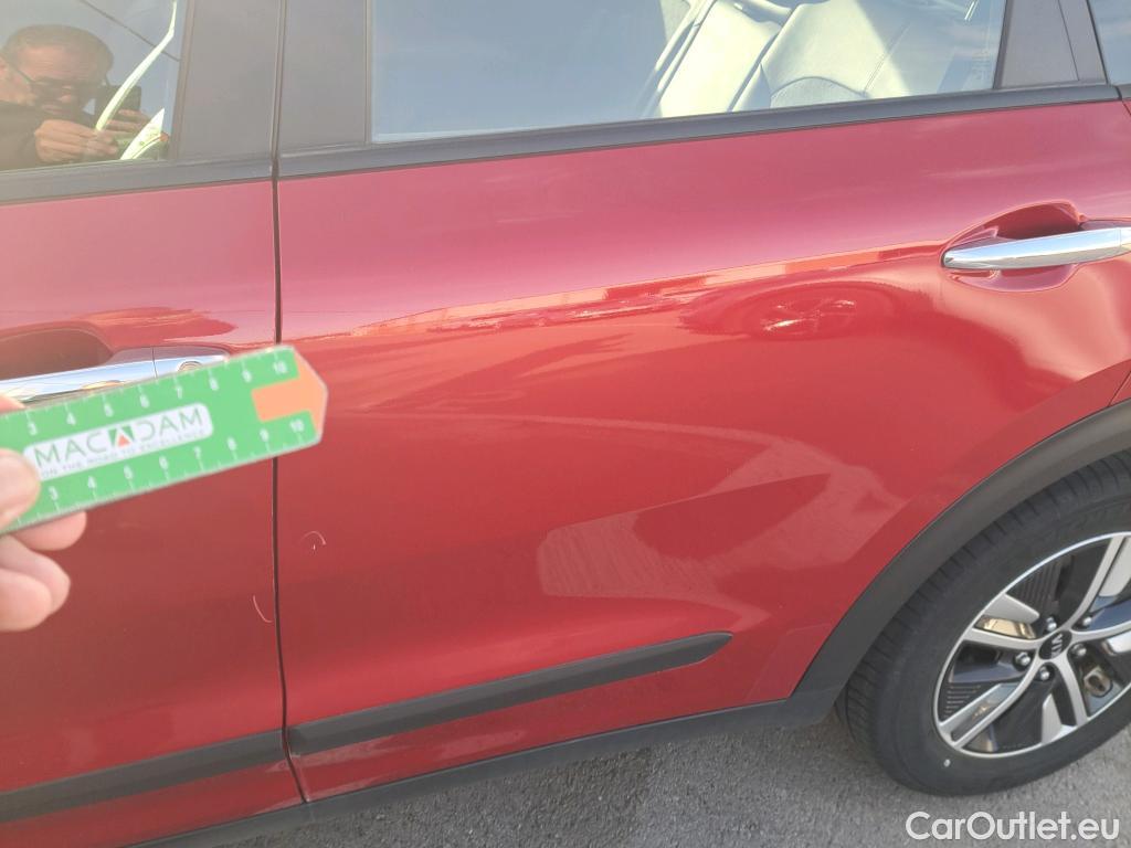  KIA  Niro KIA  / 2019 / 5P / crossover 1.6 GDi HEV 104kW (141CV) Drive #18