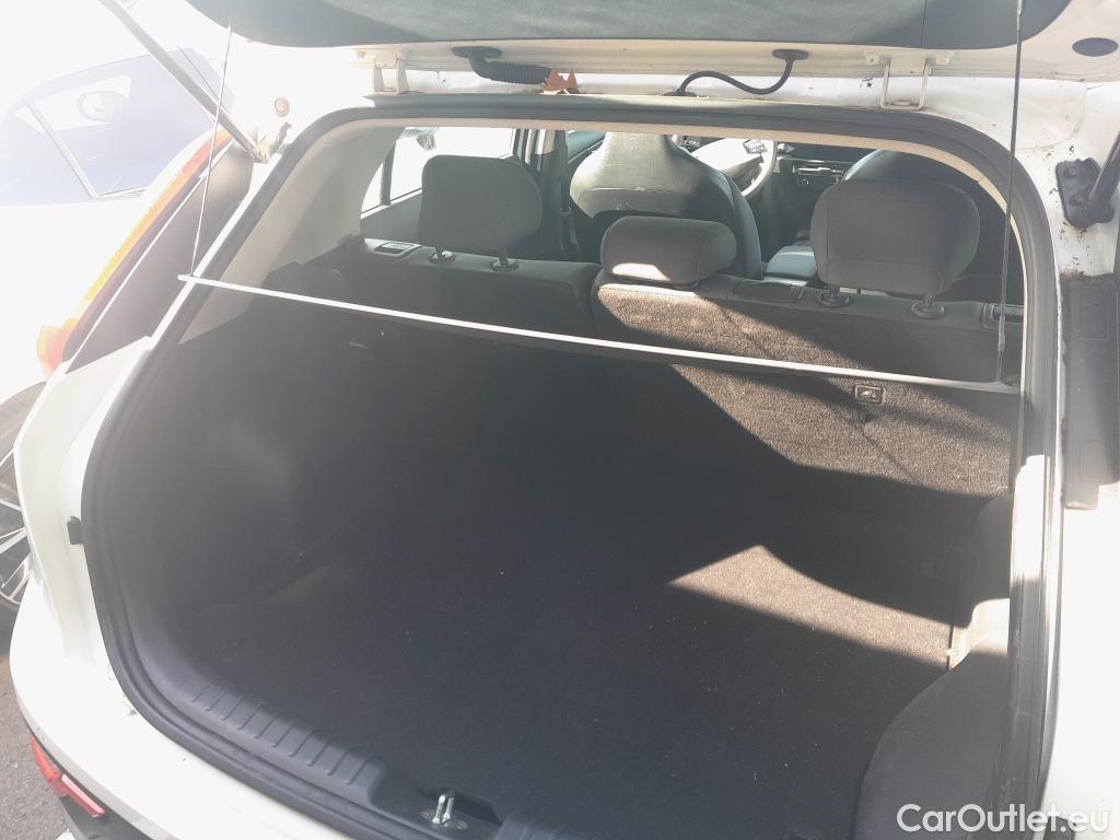 KIA  Niro KIA  / 2022 / 5P / crossover 1.6 GDi PHEV 135kW (183CV) Concept #8