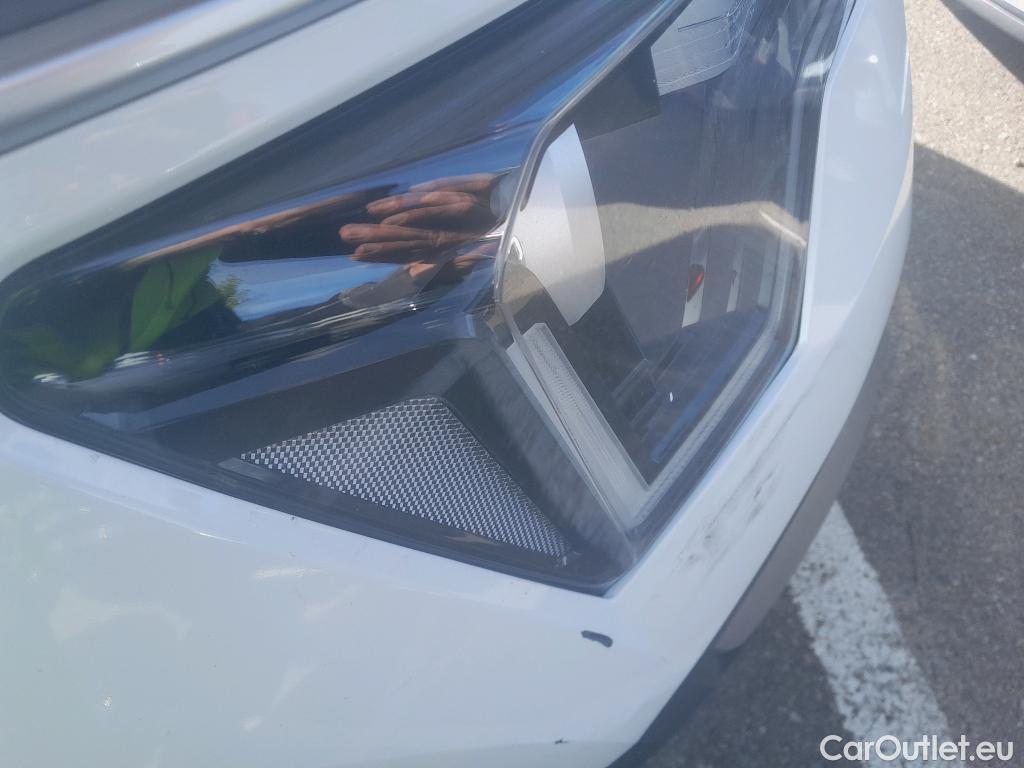 KIA  Niro KIA  / 2022 / 5P / crossover 1.6 GDi PHEV 135kW (183CV) Concept #16