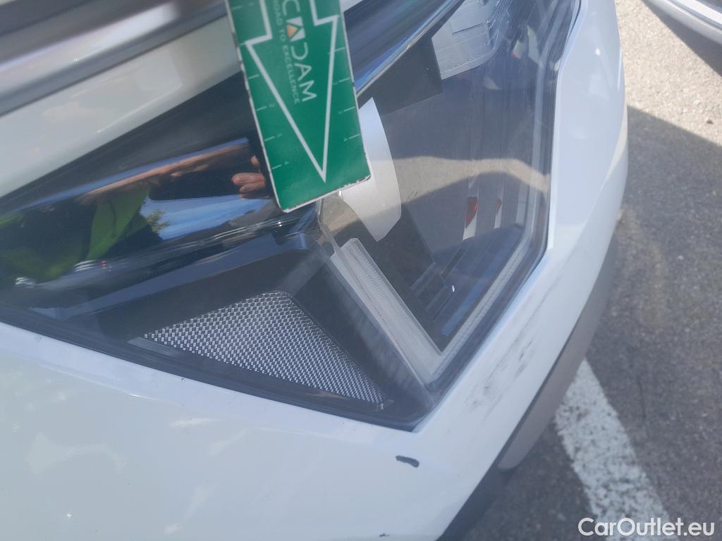 KIA  Niro KIA  / 2022 / 5P / crossover 1.6 GDi PHEV 135kW (183CV) Concept #15