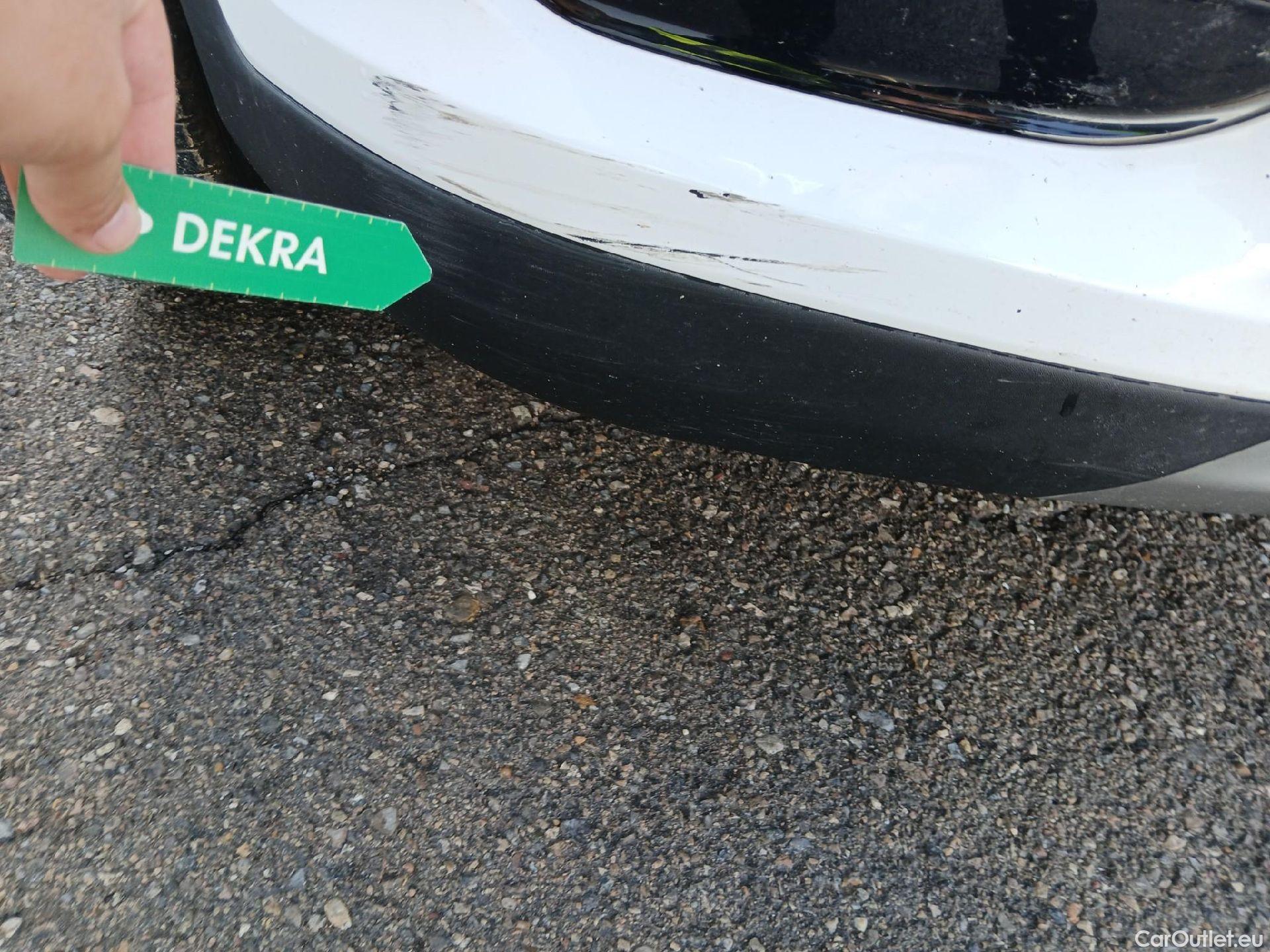  Hyundai  Tucson HYUNDAI  / 2018 / 5P / todoterreno 1.6 CRDI 85kW (116CV) 48V SLE Sky 4X2(SL)(SP) #6