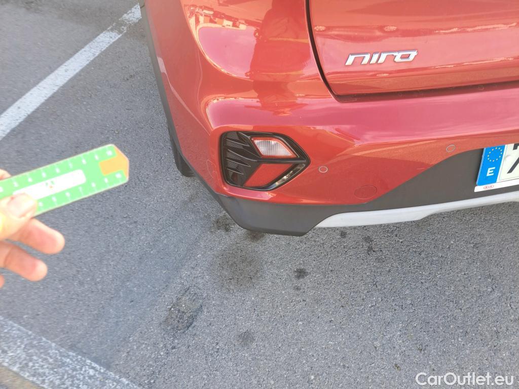  KIA  Niro KIA  / 2019 / 5P / crossover 1.6 GDi HEV 104kW (141CV) Drive #12