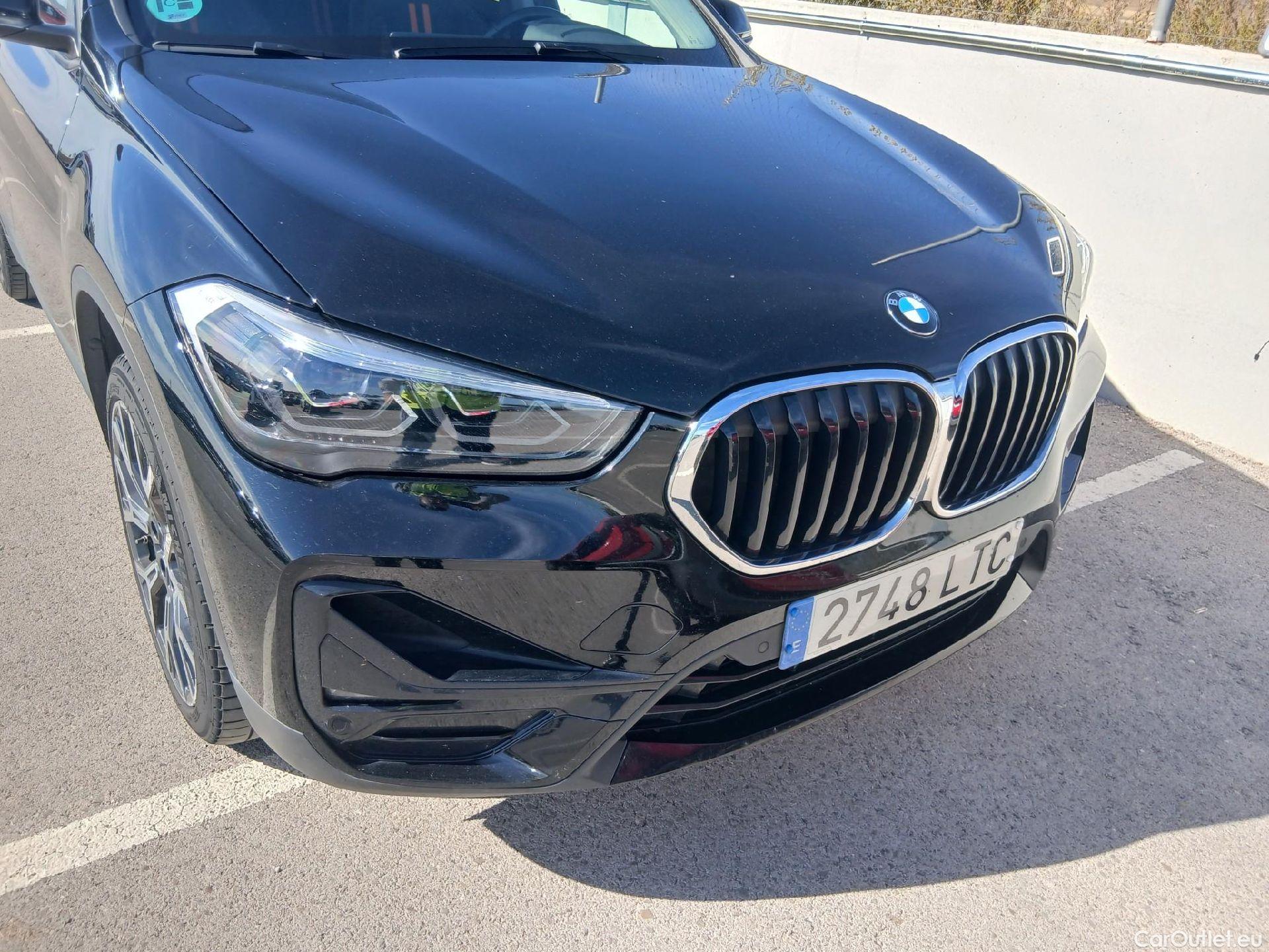  Bmw  X1 BMW  / 2019 / 5P / todoterreno sDrive18d #3