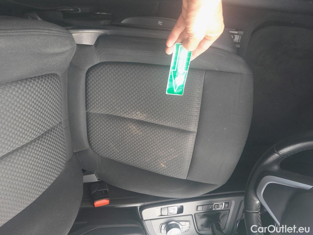  Bmw  X1 BMW  / 2019 / 5P / todoterreno sDrive18d #4