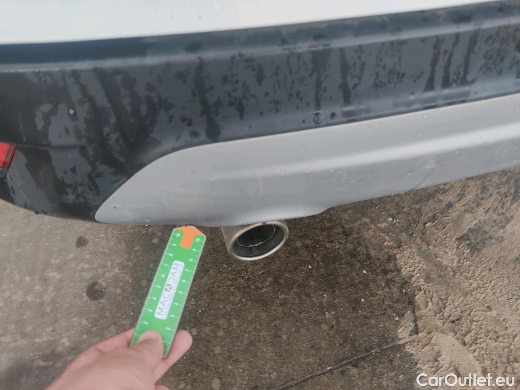  Ford  Kuga FORD  / 2016 / 5P / todoterreno 1.5 EcoBoost 88kW 4x2 Trend+ (CX) #15