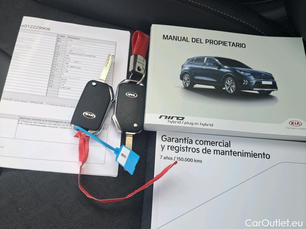  KIA  Niro KIA  / 2019 / 5P / crossover 1.6 GDi HEV 104kW (141CV) Drive #11