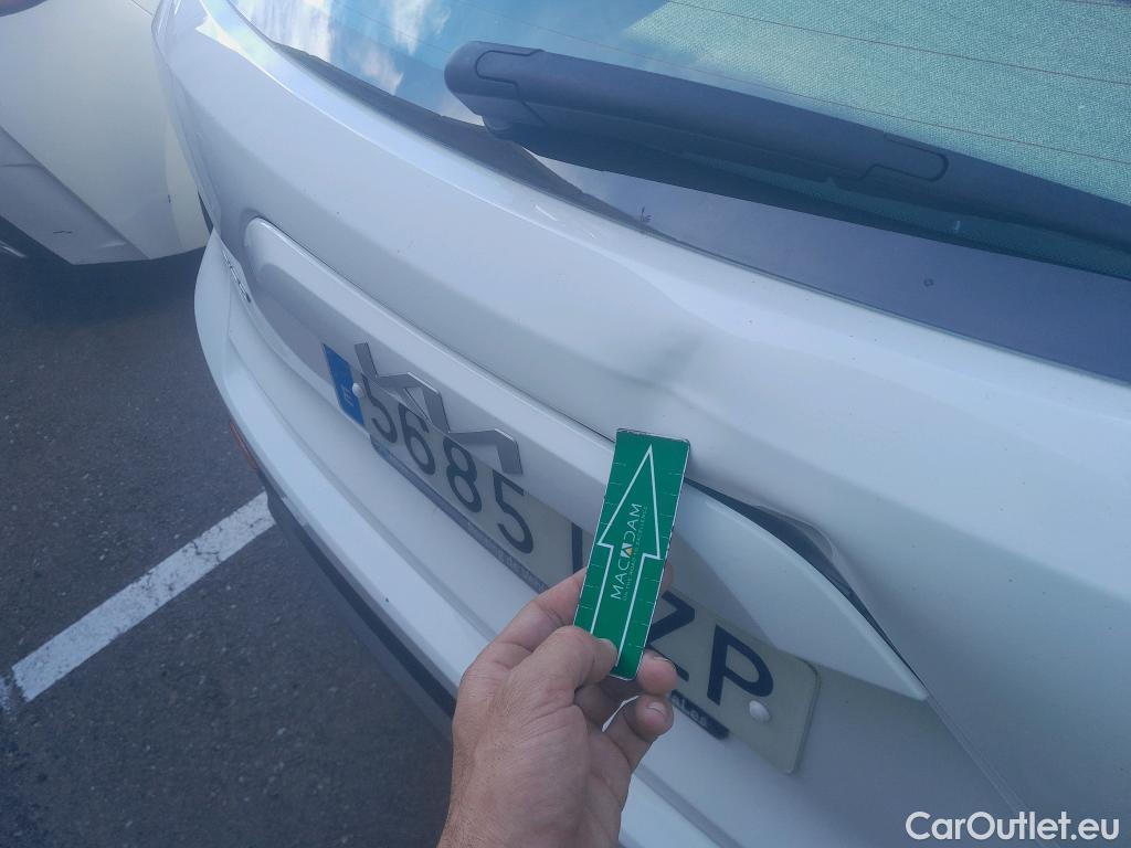 KIA  Niro KIA  / 2022 / 5P / crossover 1.6 GDi PHEV 135kW (183CV) Concept #5