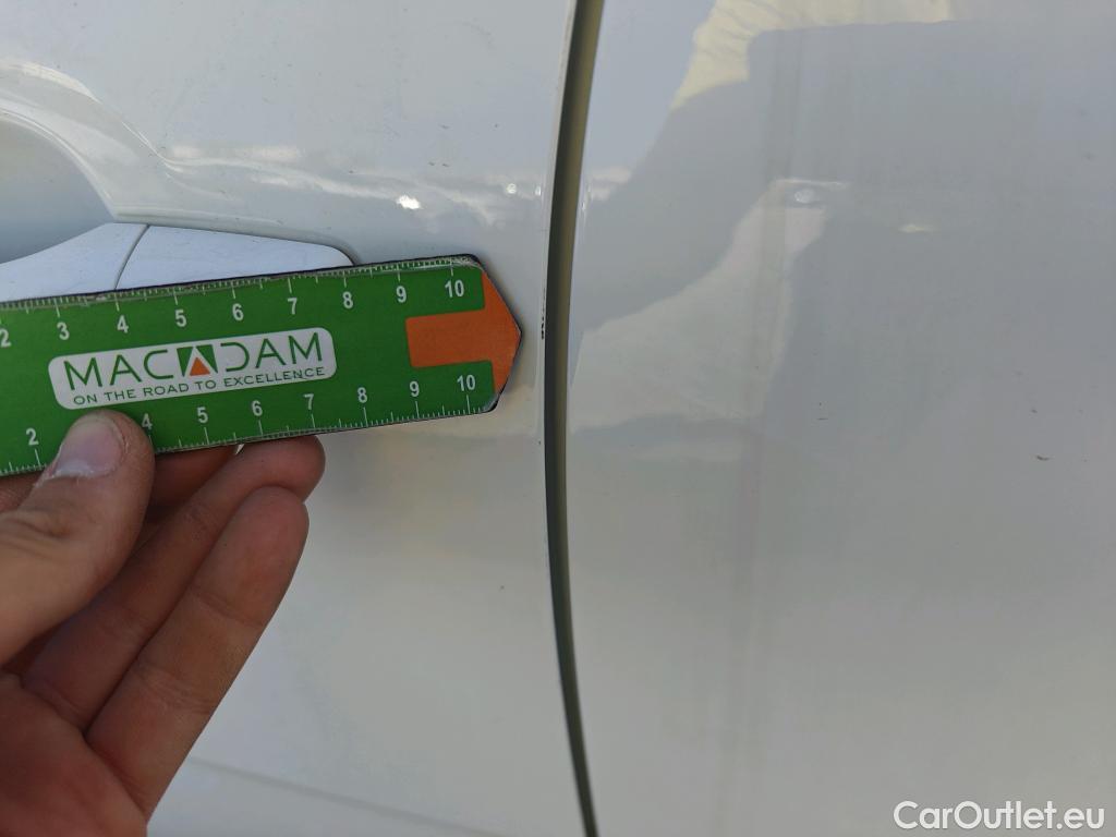 Citroen  C3  Feel 1.2 PureTech 80CV MT5 E6d #2