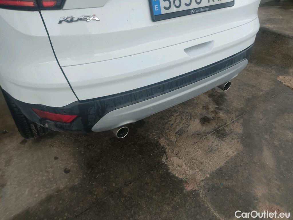  Ford  Kuga FORD  / 2016 / 5P / todoterreno 1.5 EcoBoost 88kW 4x2 Trend+ (CX) #14