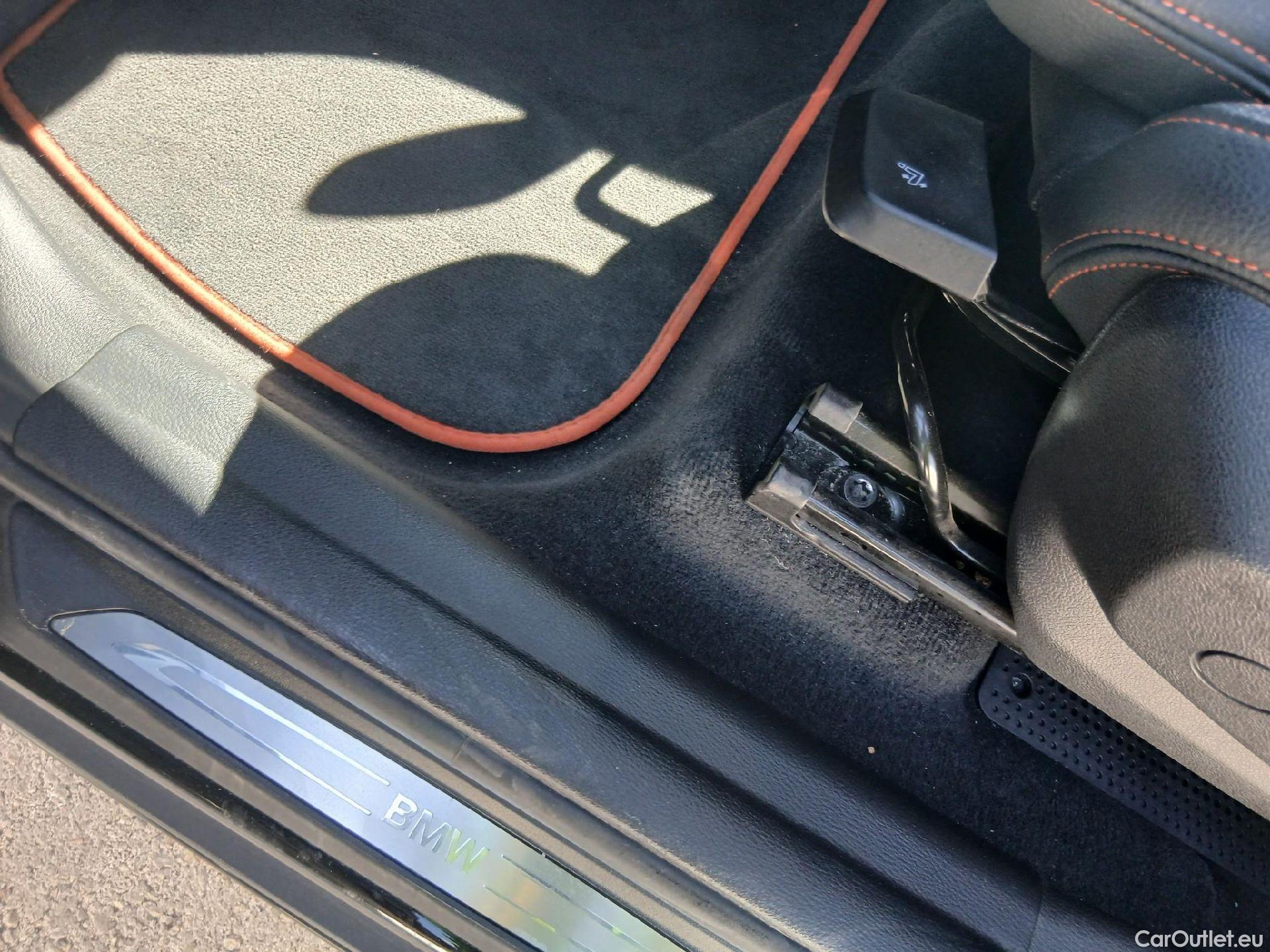  Bmw  X1 BMW  / 2019 / 5P / todoterreno sDrive18d #1