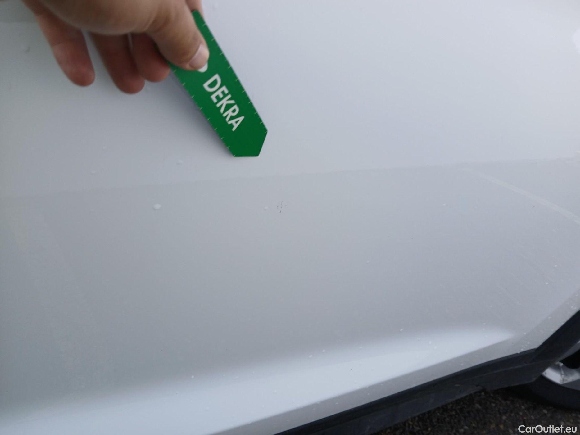  Hyundai  Tucson HYUNDAI  / 2018 / 5P / todoterreno 1.6 CRDI 85kW (116CV) 48V SLE Sky 4X2(SL)(SP) #25