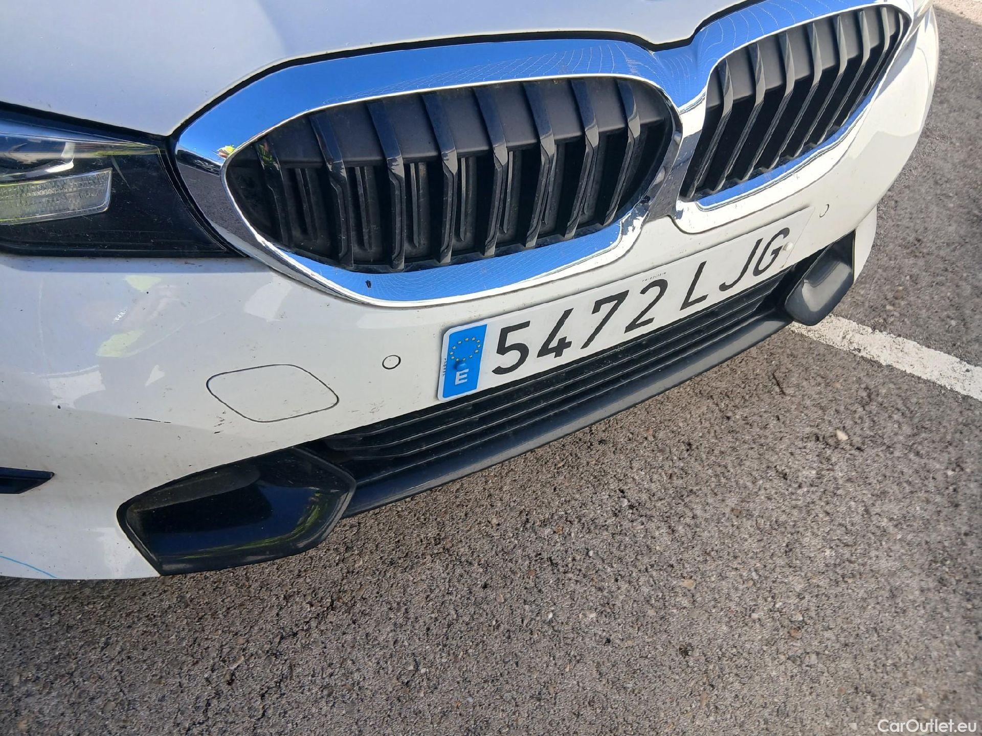  Bmw  Serie 3  Touring 320d xDrive Sport Line 2.0 190CV AT8 E6dT #17