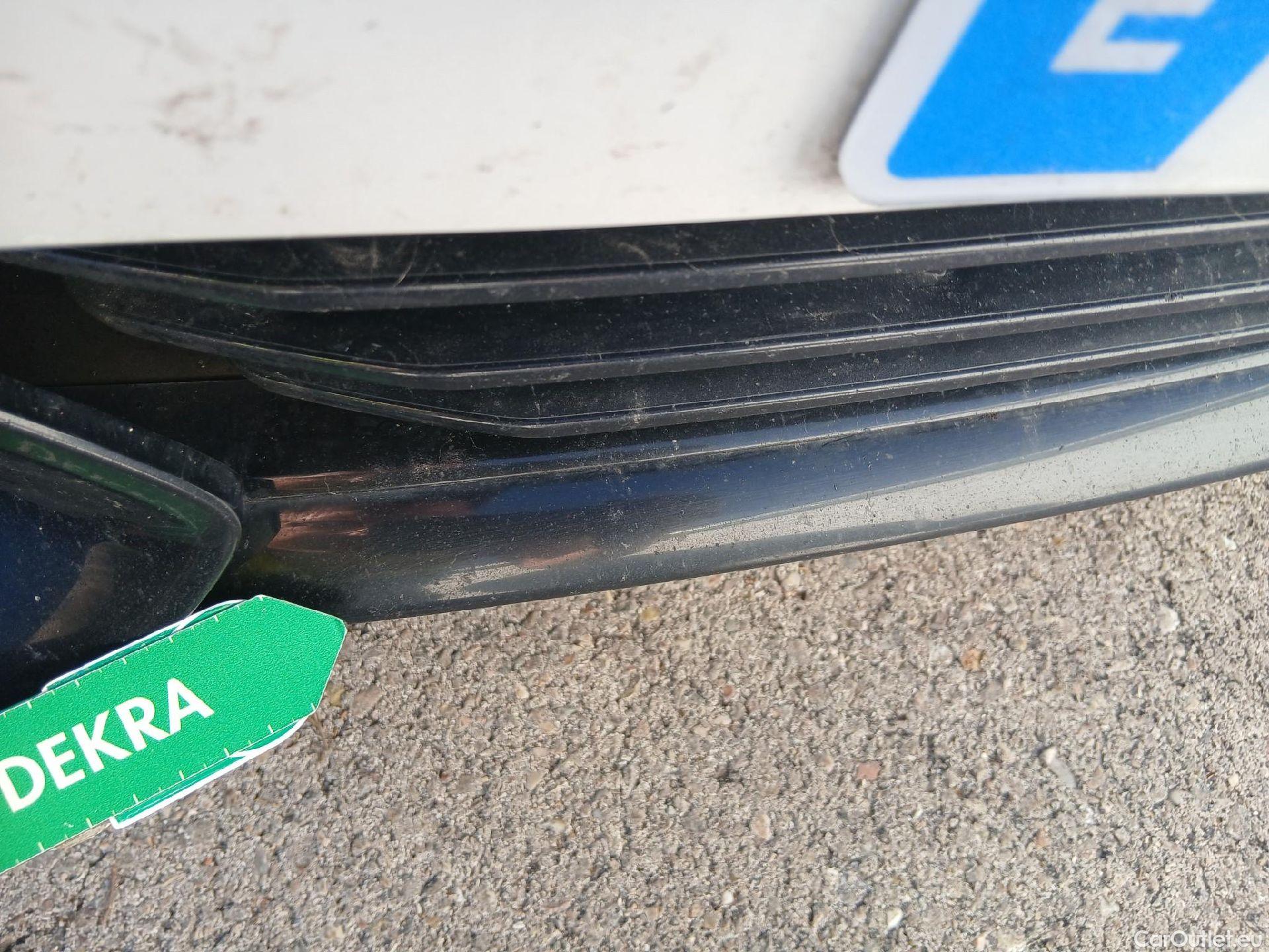  Bmw  Serie 3  Touring 320d xDrive Sport Line 2.0 190CV AT8 E6dT #16