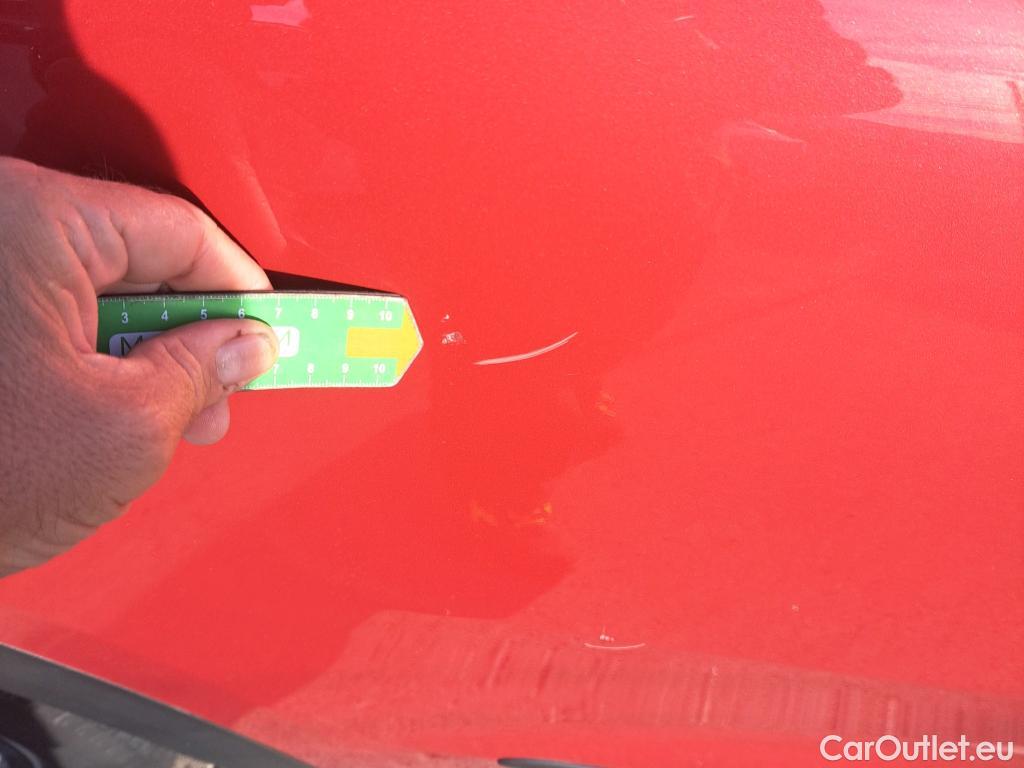  KIA  Niro KIA  / 2019 / 5P / crossover 1.6 GDi HEV 104kW (141CV) Drive #21