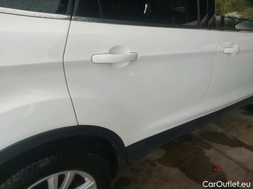  Ford  Kuga FORD  / 2016 / 5P / todoterreno 1.5 EcoBoost 88kW 4x2 Trend+ (CX) #25